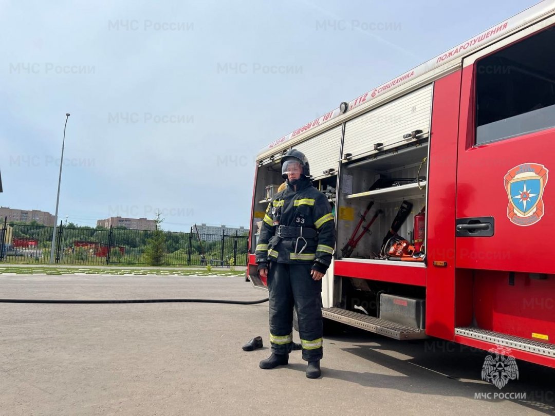 Навыкам эвакуации обучили воспитанников летнего лагеря в Шатуре